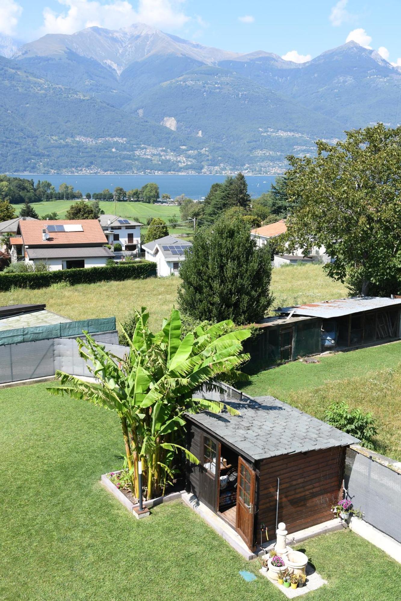 Ferienwohnung Il Giardino Dei Ciliegi Colico Exterior foto
